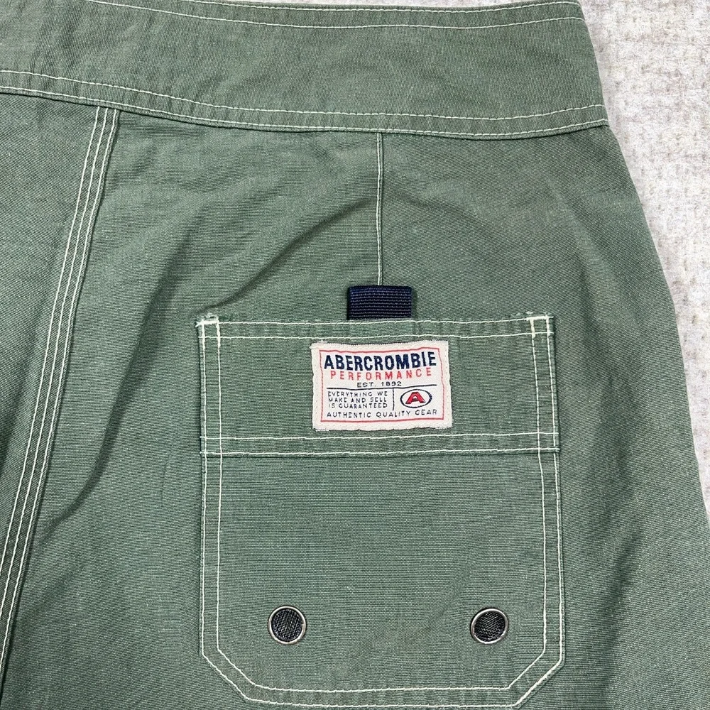 Vintage Y2K Abercrombie Fitch Bored Shorts Men Medium Olive Green Swim Trunks